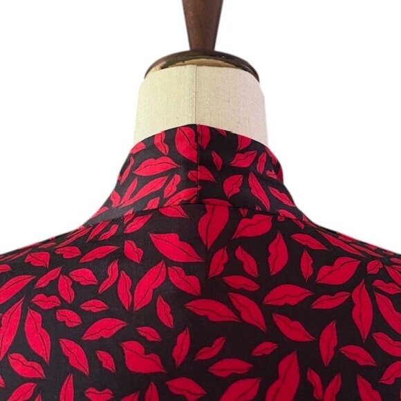 Diane von Furstenberg DVF Iconic Kiss Gildred Black Red Lip Wrap Silk Dress Sz 8 - Picture 14 of 16